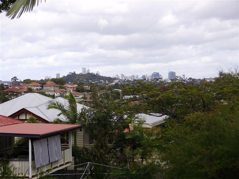 6 Waroon, Stafford QLD 4053