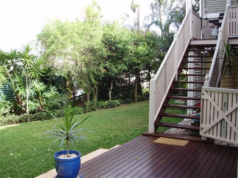 6 Waroon, Stafford QLD 4053