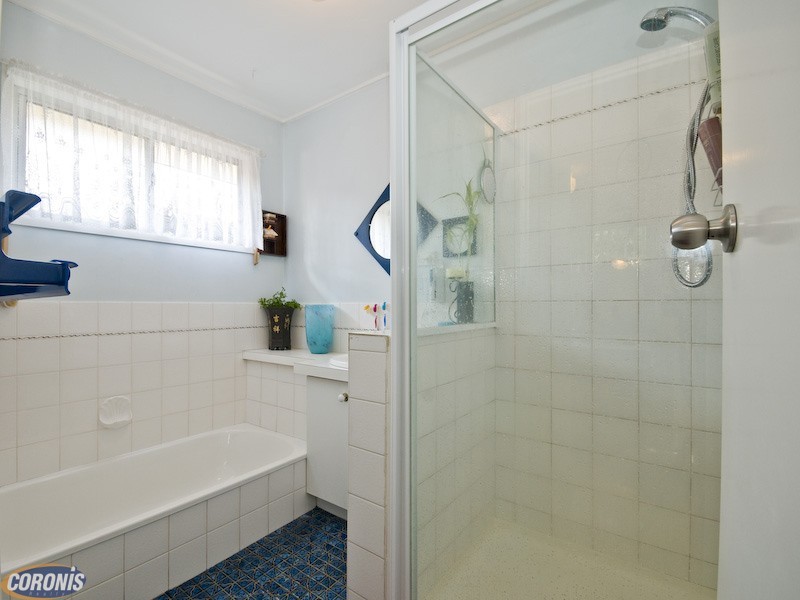 Arana Hills QLD 4054