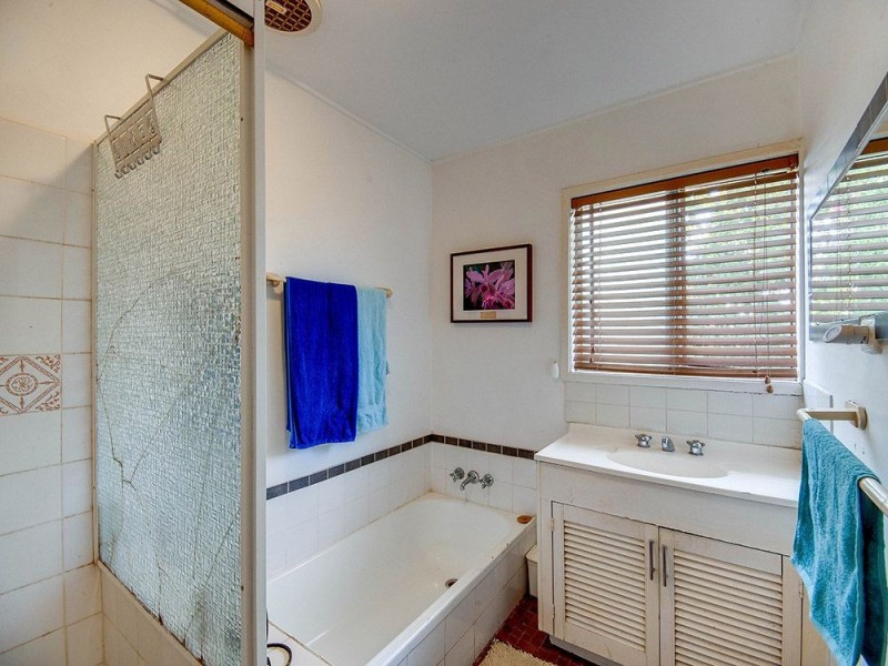 8 Larcombe Street, Zillmere QLD 4034