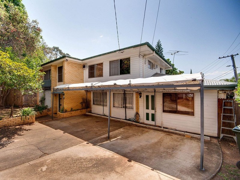 8 Larcombe Street, Zillmere QLD 4034