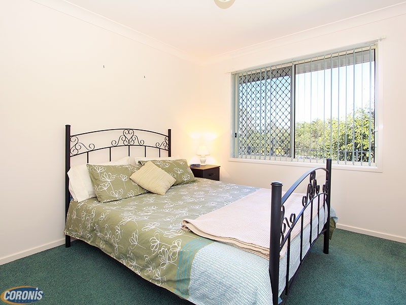 6 Myuna Place, Petrie QLD 4502