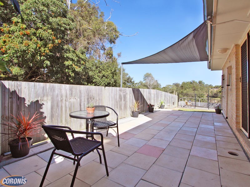 6 Myuna Place, Petrie QLD 4502