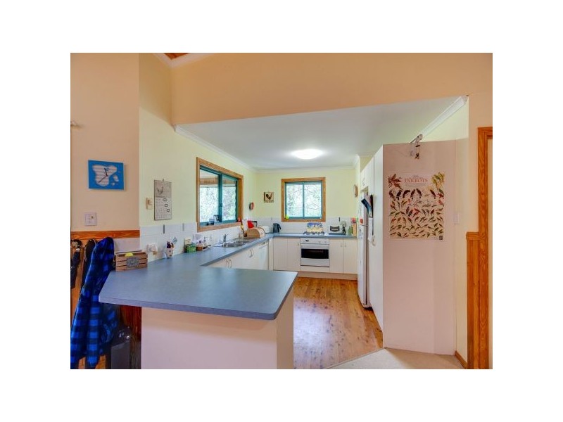 8 Lakeview Court, Joyner QLD 4500