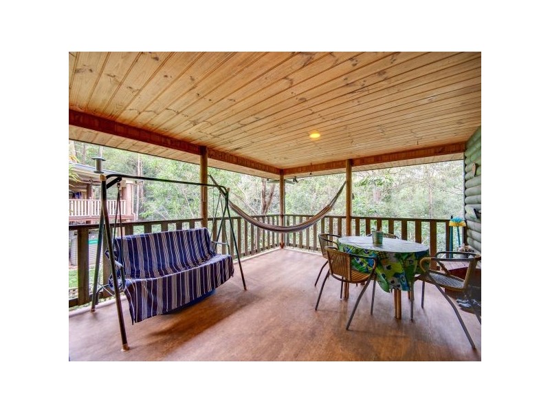 8 Lakeview Court, Joyner QLD 4500