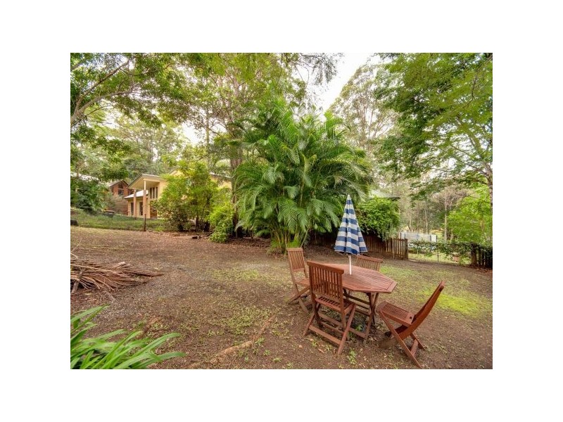 8 Lakeview Court, Joyner QLD 4500