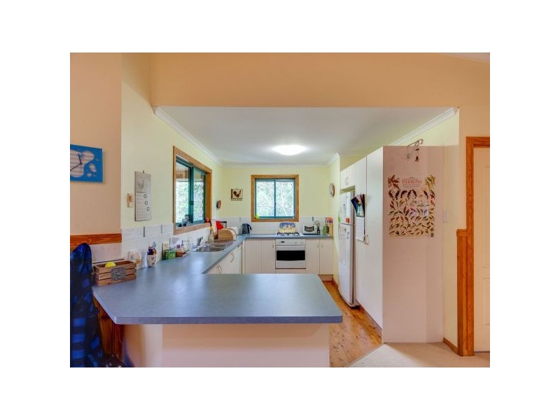 8 Lakeview Court, Joyner QLD 4500