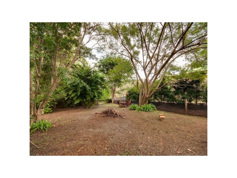 8 Lakeview Court, Joyner QLD 4500