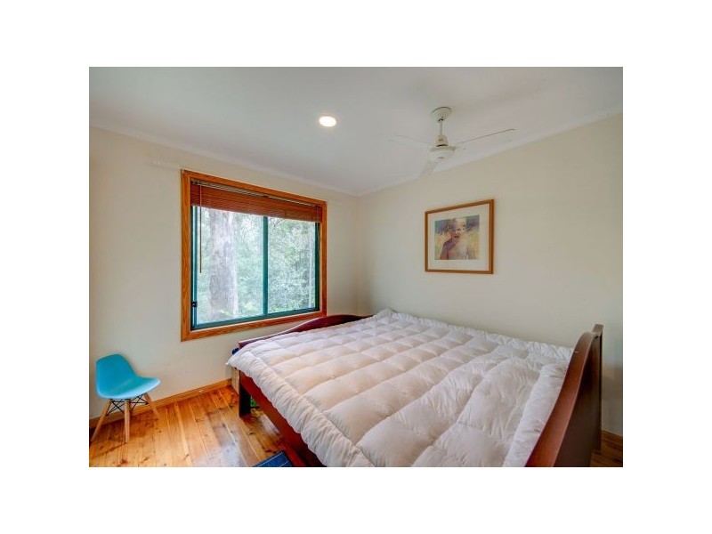 8 Lakeview Court, Joyner QLD 4500