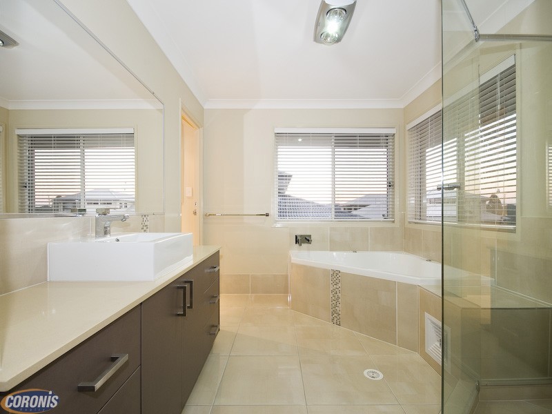 Bridgeman Downs QLD 4035