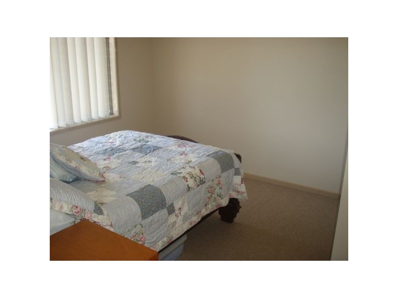 17 Links Crescent, Joyner QLD 4500