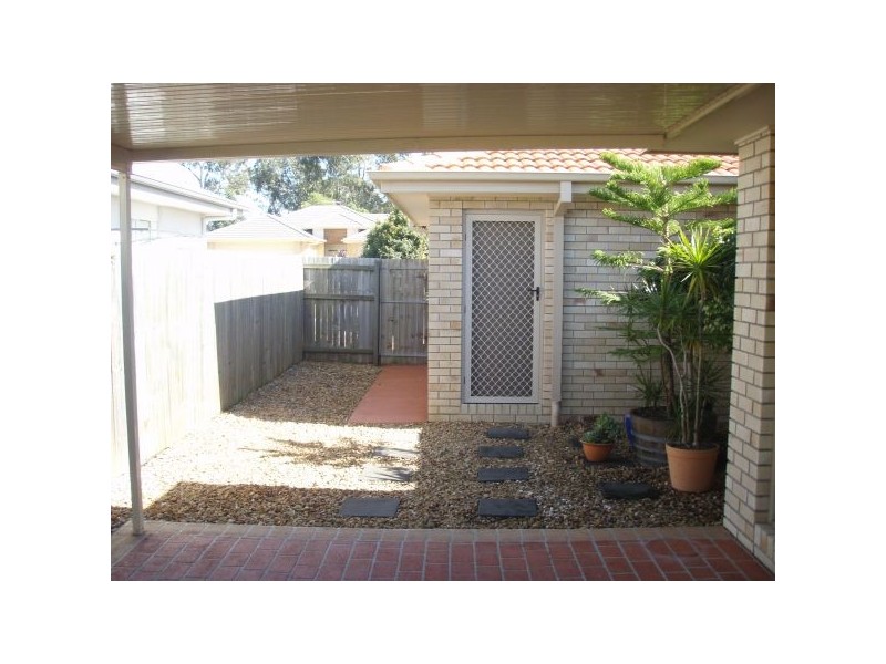 17 Links Crescent, Joyner QLD 4500