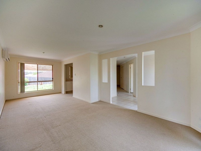 4 Tenzing Court, Warner QLD 4500