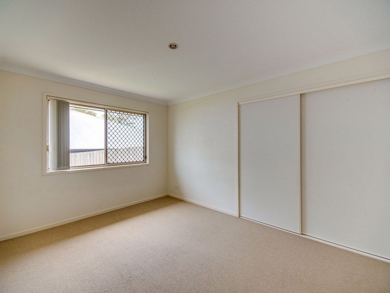 4 Tenzing Court, Warner QLD 4500