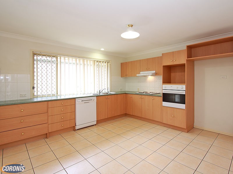 9 Schoolside Place, Bracken Ridge QLD 4017