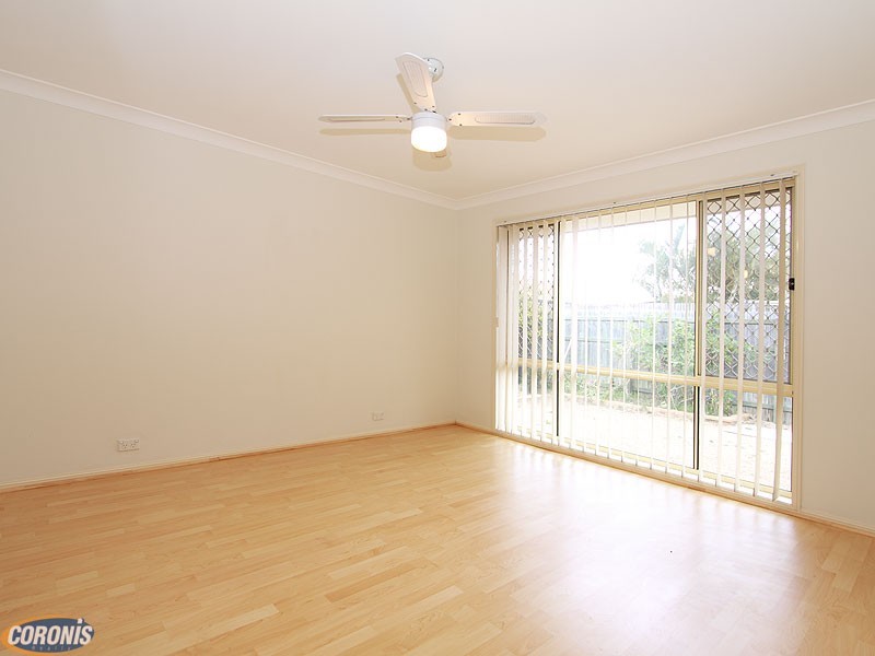 9 Schoolside Place, Bracken Ridge QLD 4017