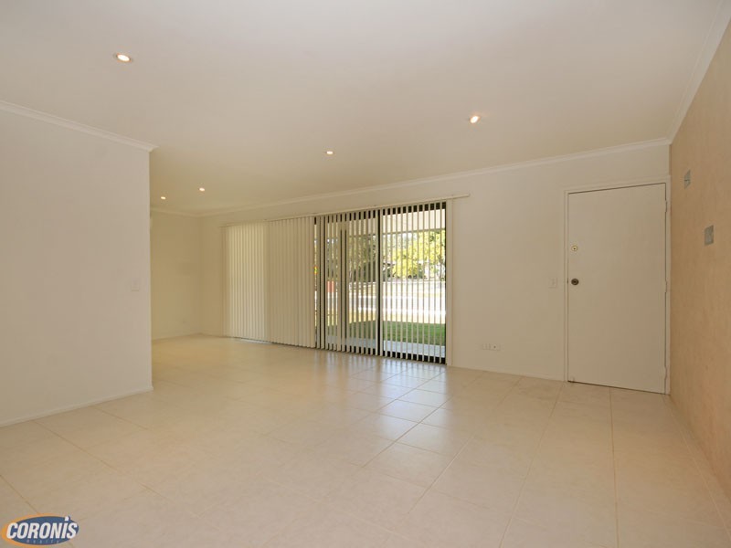 21 McGinn Road, Ferny Grove QLD 4055