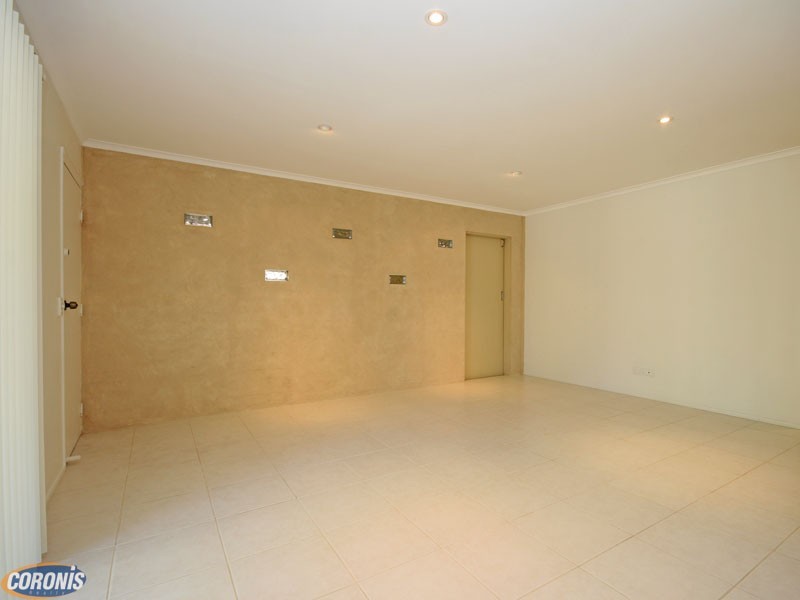 21 McGinn Road, Ferny Grove QLD 4055