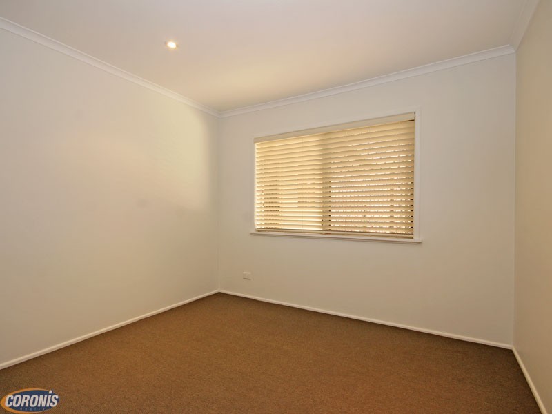 21 McGinn Road, Ferny Grove QLD 4055