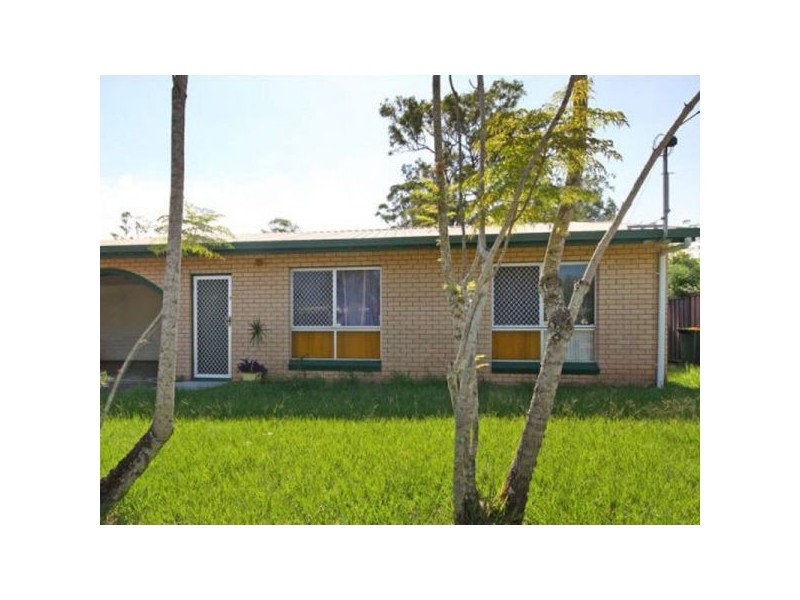 2 Moon Street, Caboolture South QLD 4510