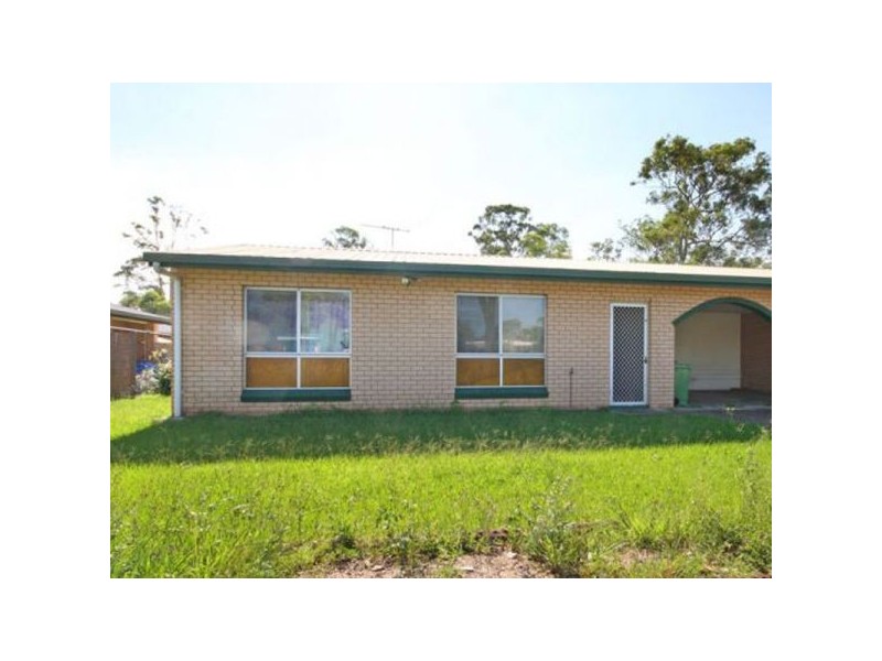 2 Moon Street, Caboolture South QLD 4510