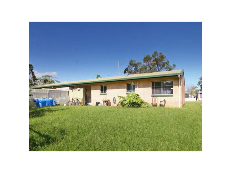 2 Moon Street, Caboolture South QLD 4510
