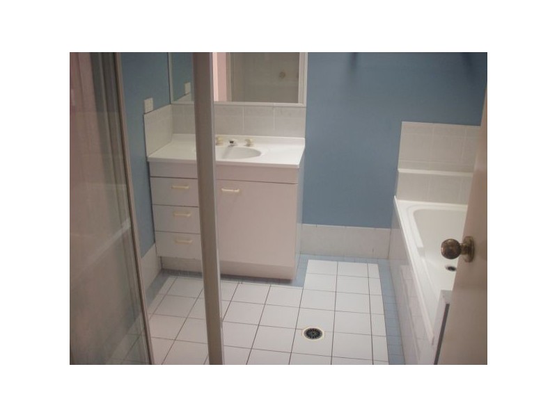 8 Gowan Court, Kallangur QLD 4503