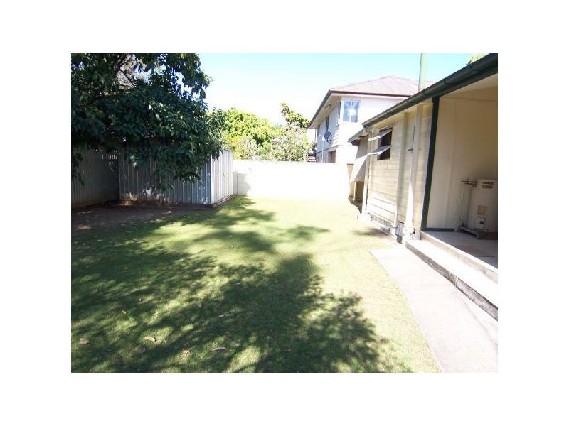 155 South Pine Road, Enoggera QLD 4051