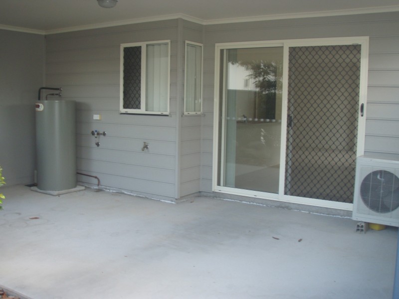 1/64 Station Road, Lawnton QLD 4501