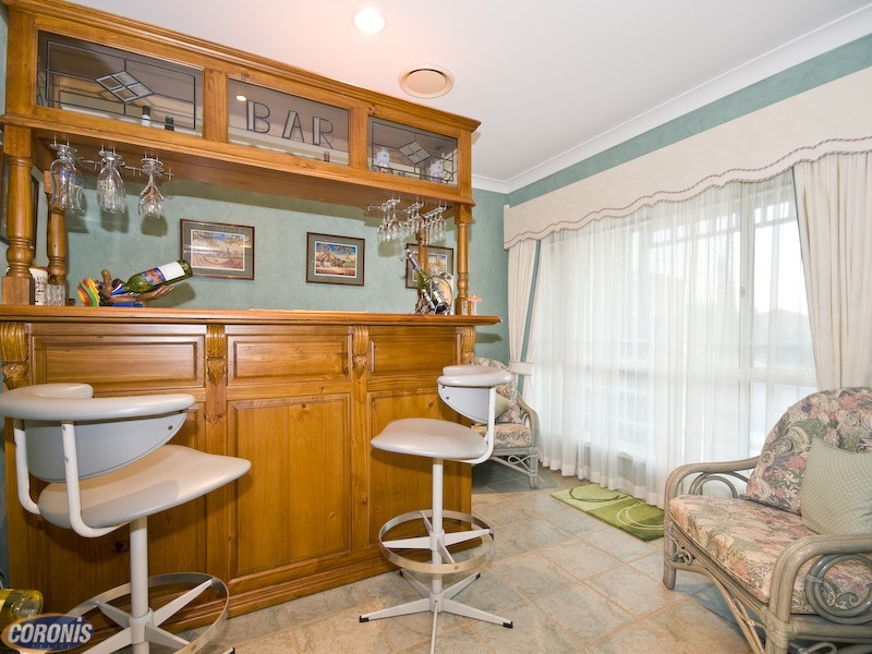 Eatons Hill QLD 4037