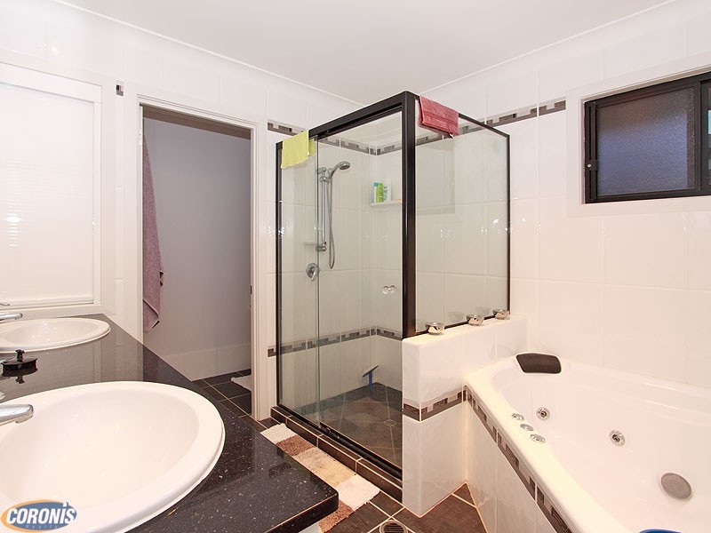North Lakes QLD 4509
