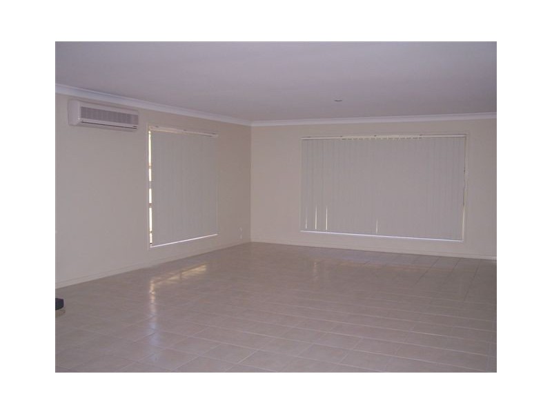 5 Latona Street, Warner QLD 4500