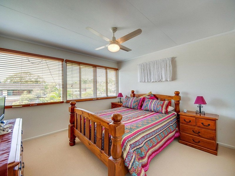 16 Cresfield Street, Zillmere QLD 4034