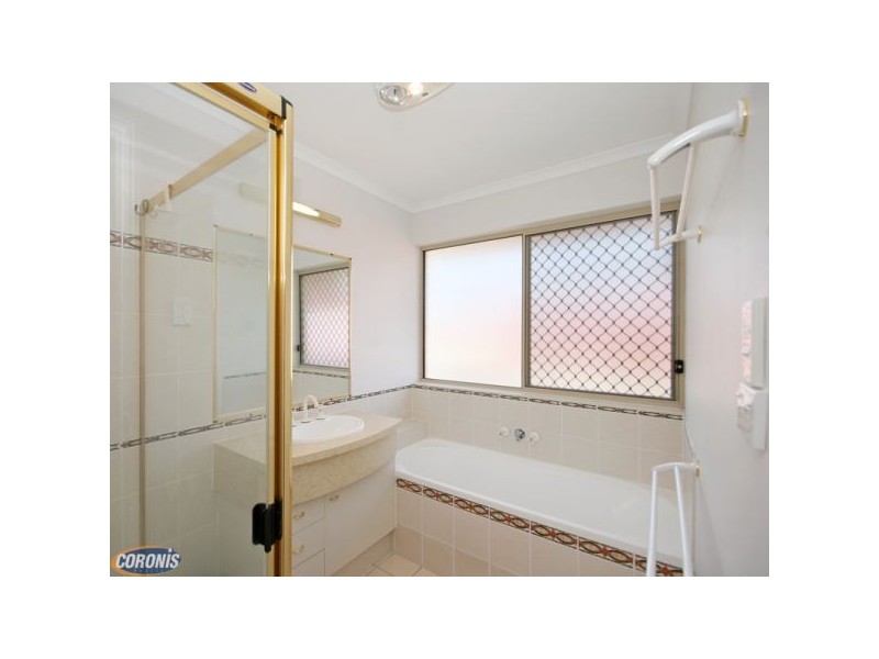 18 Finnegan Drive, North Lakes QLD 4509