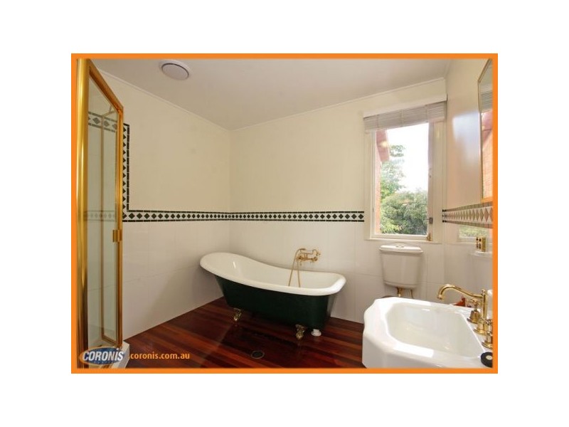 15 Neal Street, Brighton QLD 4017