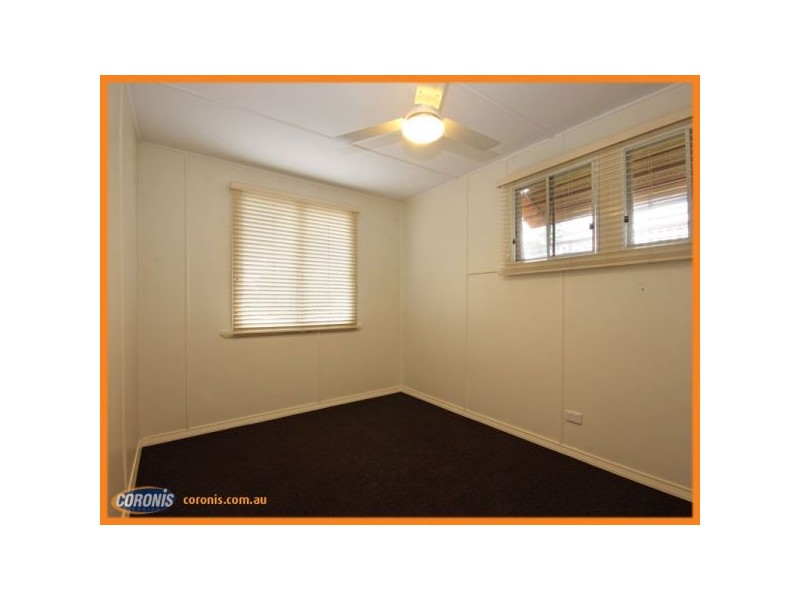 15 Neal Street, Brighton QLD 4017