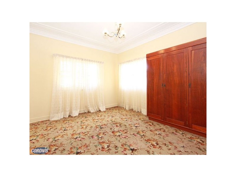 81 Richmond Street, Gordon Park QLD 4031