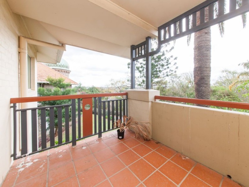 24/88 L’Estrange Terrace, Kelvin Grove QLD 4059