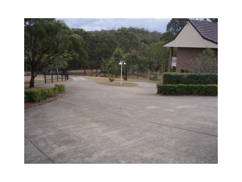 421 Trouts Road, Chermside West QLD 4032