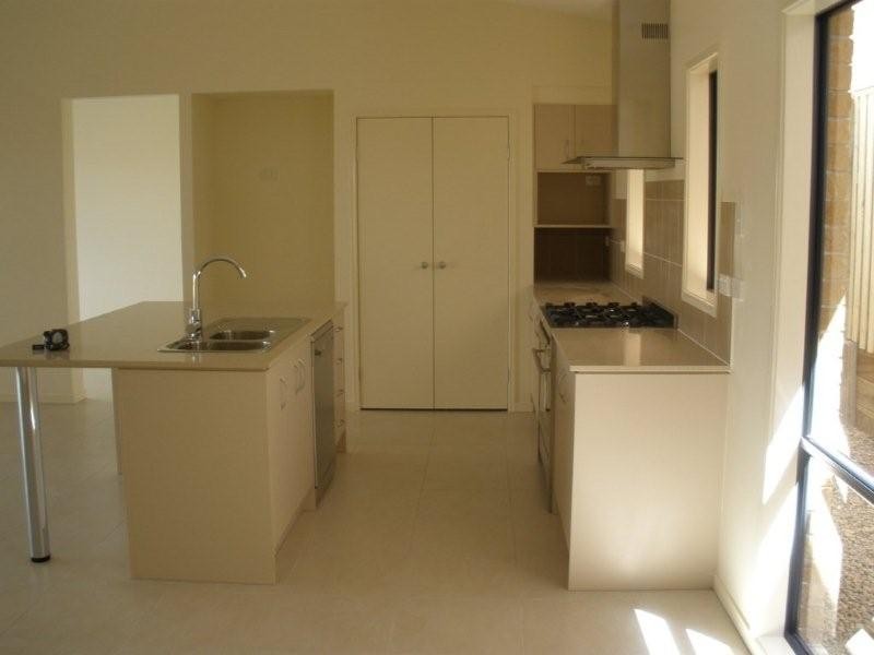 31 Astley Parade, North Lakes QLD 4509