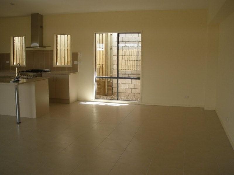 31 Astley Parade, North Lakes QLD 4509