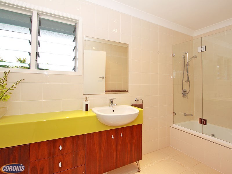 Stafford Heights QLD 4053