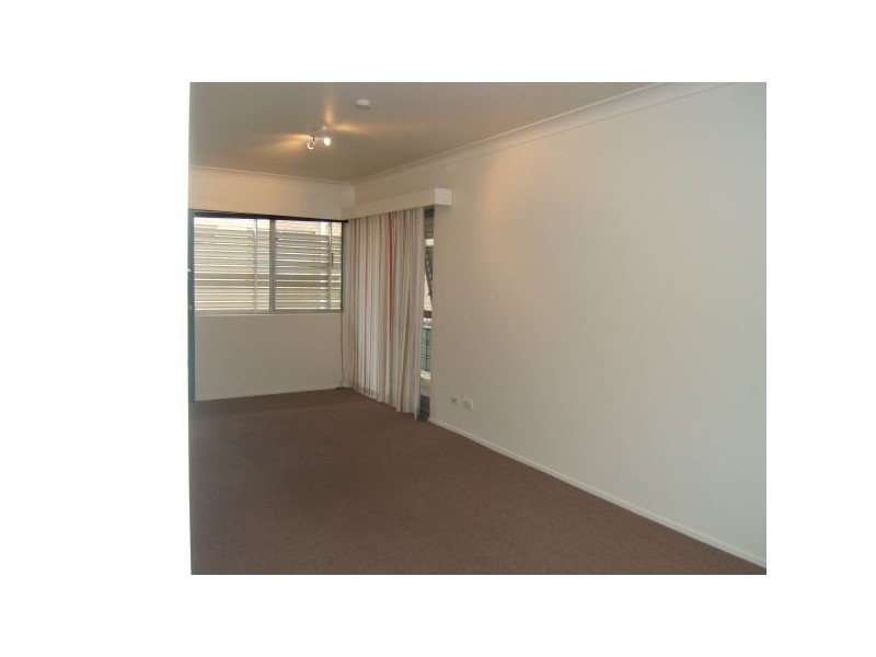 26 Primrose Street, Fitzgibbon QLD 4018