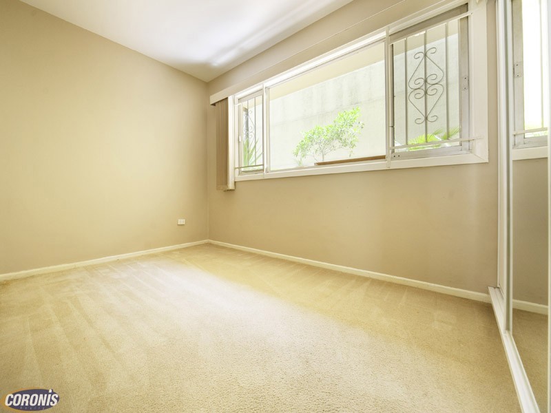 2/21 Arran Avenue, Hamilton QLD 4007