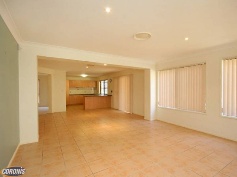 1 Taun Court, Albany Creek QLD 4035