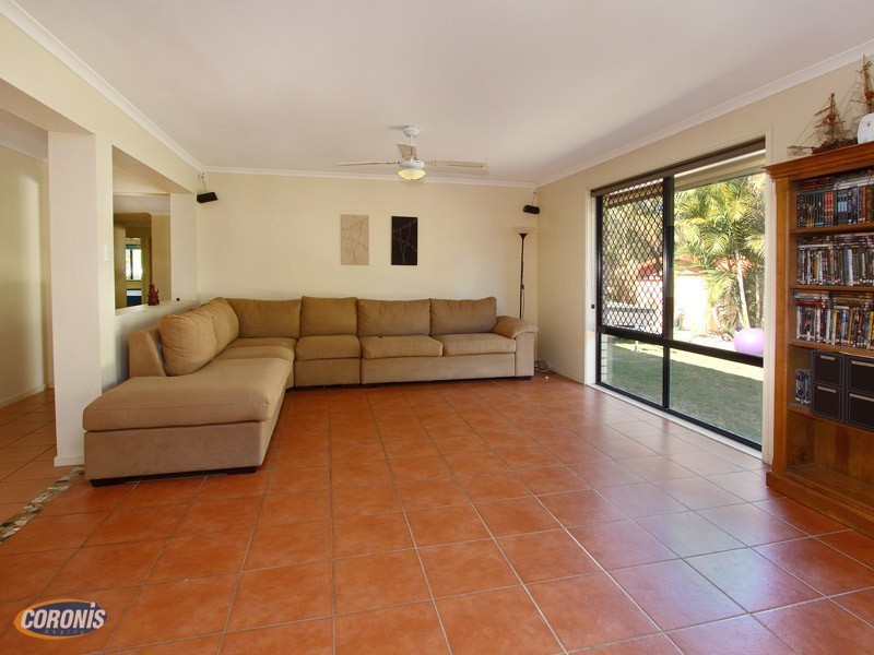 48 McGinn Road, Ferny Grove QLD 4055
