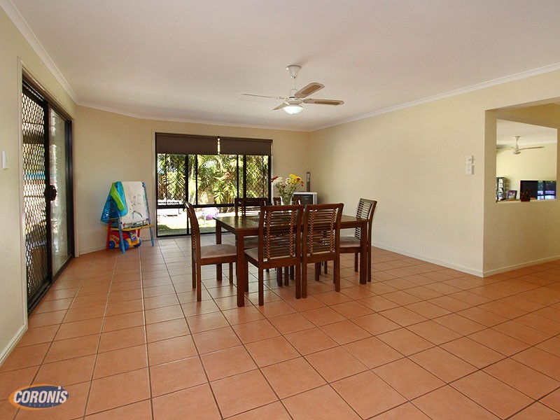 48 McGinn Road, Ferny Grove QLD 4055
