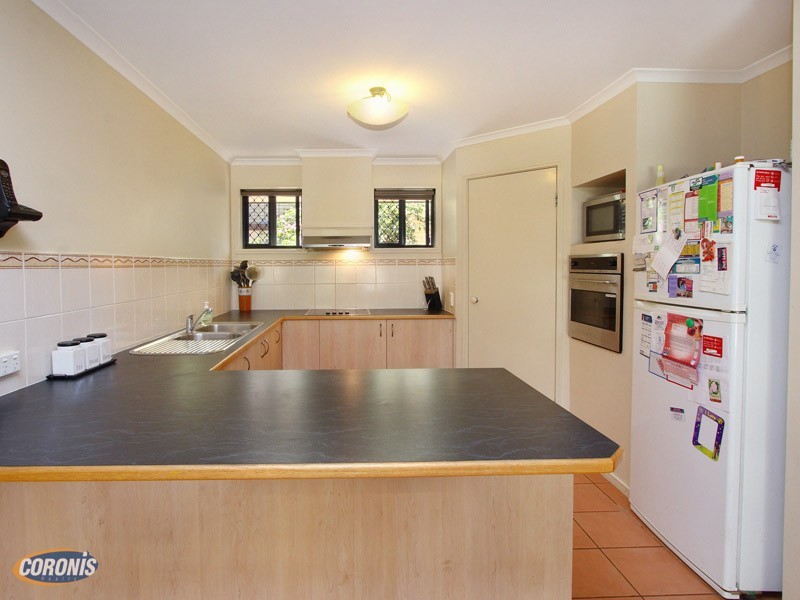 48 McGinn Road, Ferny Grove QLD 4055