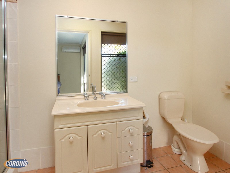 48 McGinn Road, Ferny Grove QLD 4055
