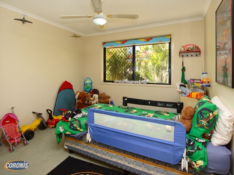 48 McGinn Road, Ferny Grove QLD 4055